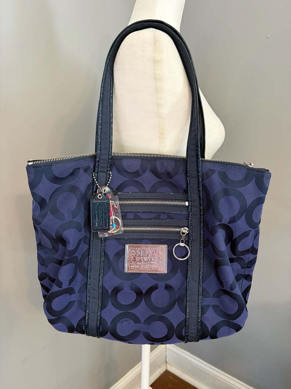 Coach Poppy Op Art Glam Tote Bag G0949- 13826 Blueberry BLUE